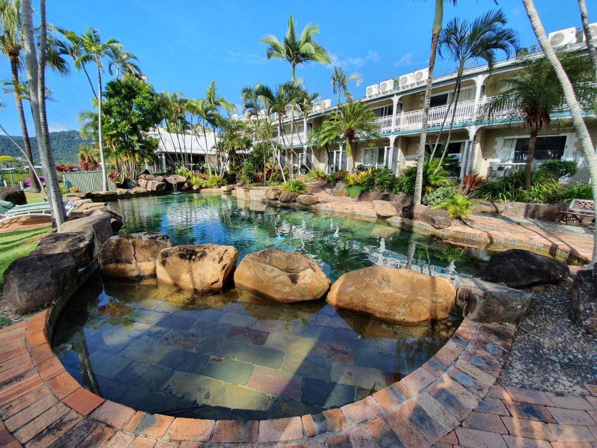 Colonial Palms Motor Inn Airlie Beach Exterior photo