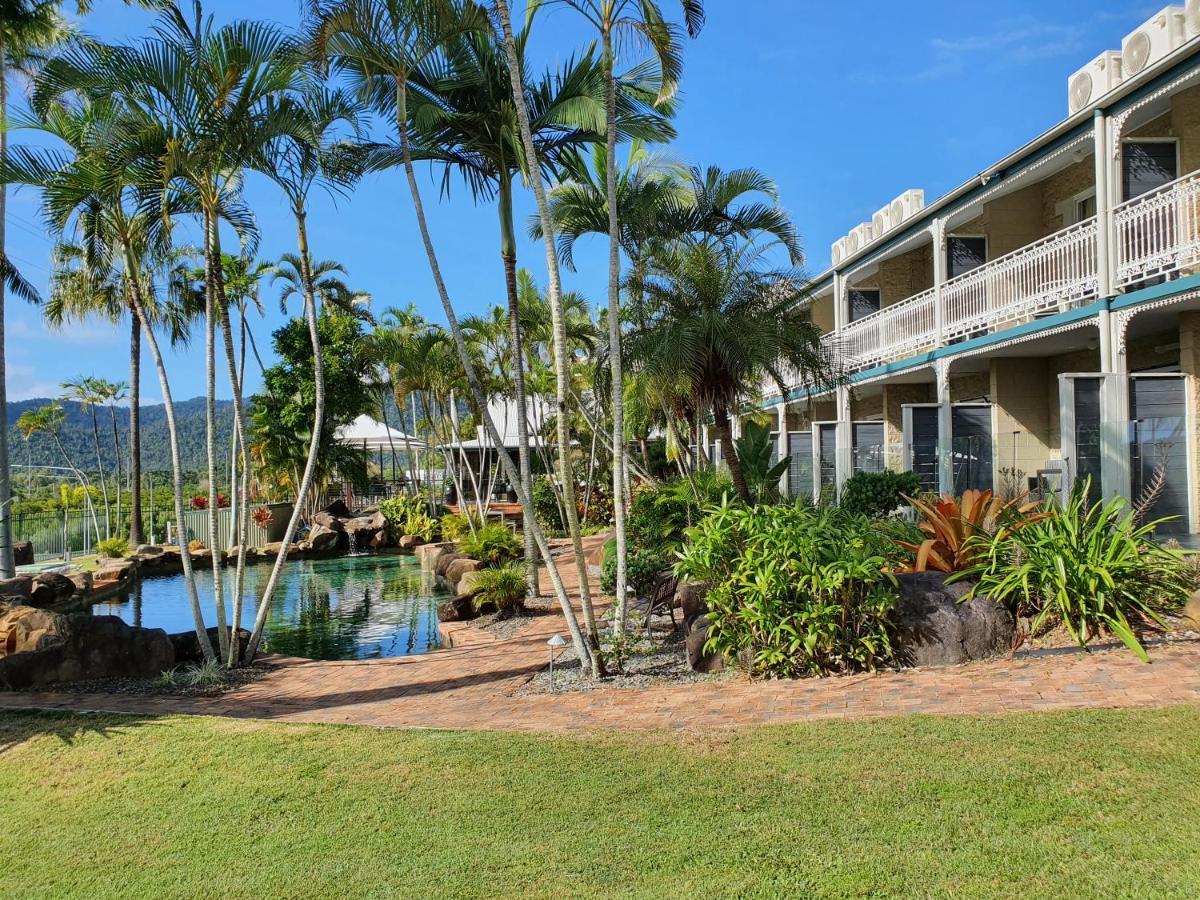 Colonial Palms Motor Inn Airlie Beach Exterior photo